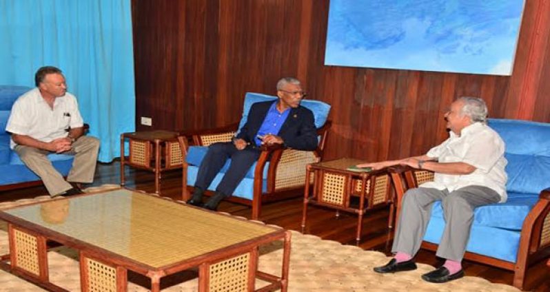 President David Granger, Sir Shridath Ramphal and Rich Munson, Chief Executive Officer of Sand Spring Resources during a meeting at the Ministry of the Presidency, on Thursday last