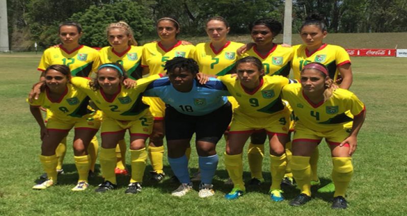 The Lady Jags pose before their 1-1 encounter against Cuba yesterday in the Dominican Republic.