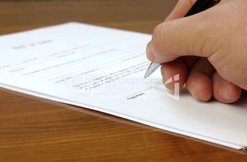 Hand-Signing-Contract
