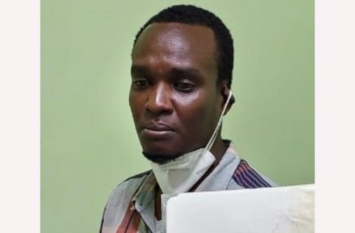 Adyemi Dumisani Hinds