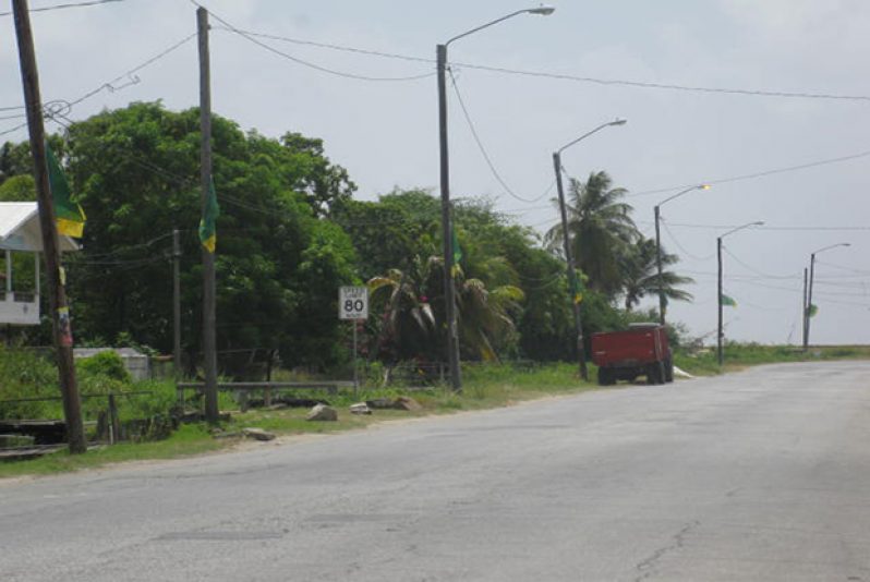 The morning after  APNU+AFC activists were seen tearing down PPP/C flags between Cornelia Ida and Blankenburg. Pictured is a section of the Hague public road, where only APNU+AFC flags remain