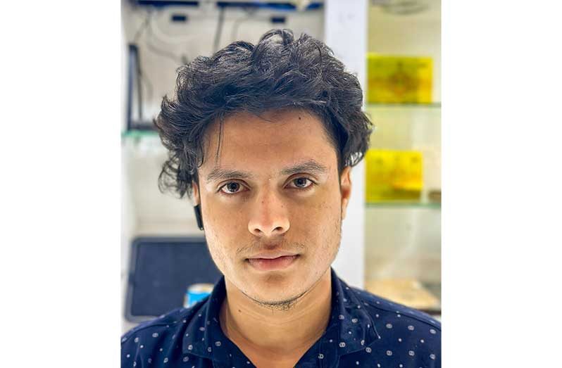 Michael Fernandes