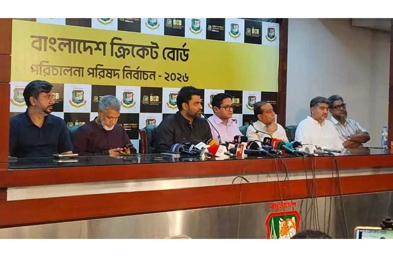 Tamim Iqbal attended a press conference after being appointed BCB president  •  Mohammad Isam/ESPNcricinfo