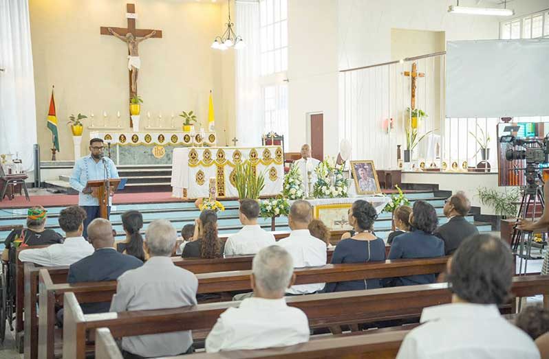 President Dr. Irfaan Ali on Wednesday attended a memorial for Dr. Ian McDonald, hailing the late writer as a literary figure of worth and one of the Caribbean's distinguished sons