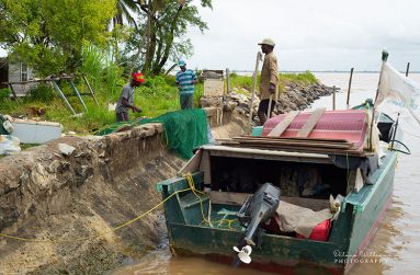 Fishermen at Blenheim Village