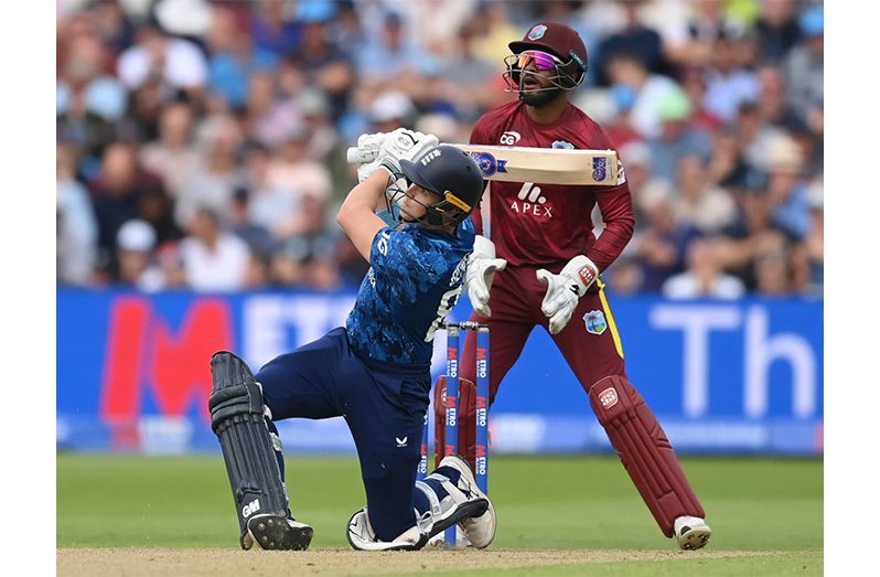 Jacob Bethell cut loose at the back end of the innings•May 29