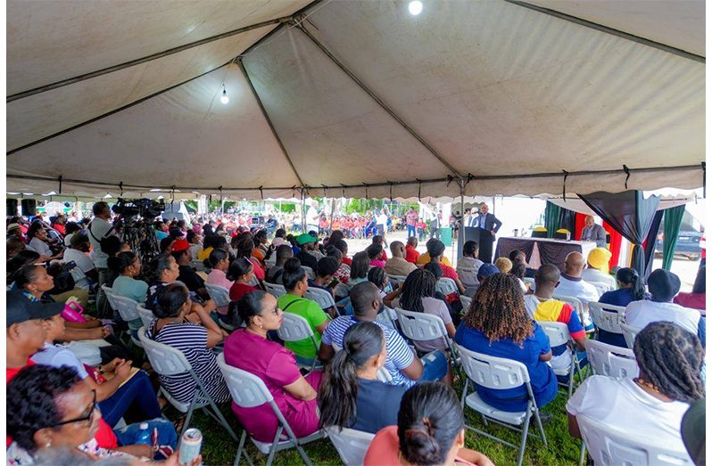 Vice-President Dr. Bharrat Jagdeo engaging Region 10 residents in Linden on Friday