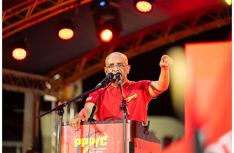 At the PPP/C’s final rally ahead of tomorrow’s general and regional elections, General Secretary Dr. Bharrat Jagdeo delivered a powerful address to an energised, mammoth gathering of supporters at Lusignan