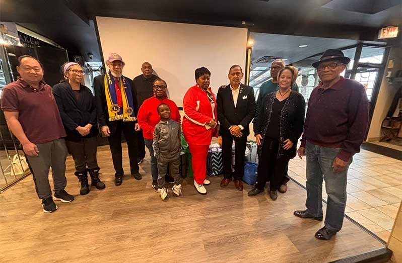 Honorary Consul Mani Singh (third from right) and others during the event