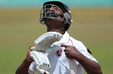 Jason Mohammed struck his ninth first-class century.