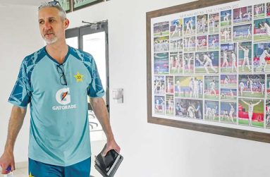 Jason Gillespie in conversation with the Pakistan media  •  (AFP via Getty Images)