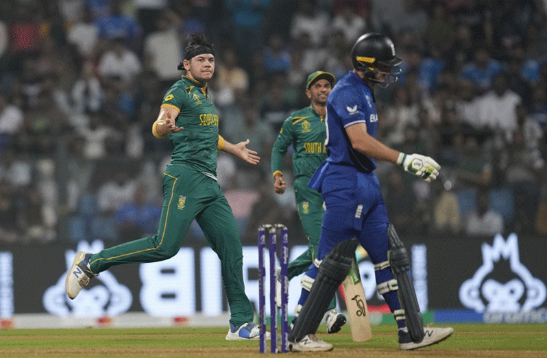 England batter joe Root walks back after he was dismissed aginst South Africa.