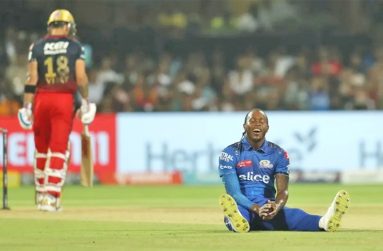 Jofra Archer struggled with injuries at the IPL (BCCI)
