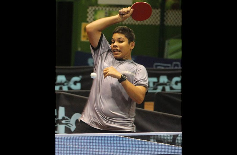 National table tennis player Jonathan Van Lange