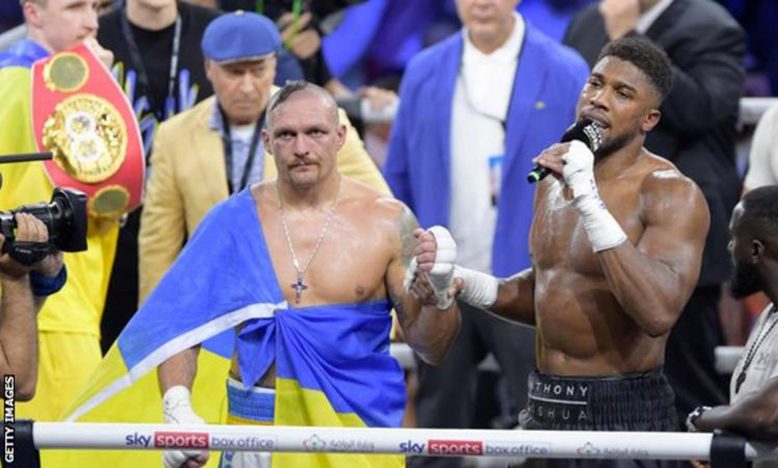 Anthony Joshua (right) was beaten by Oleksandr Usyk last month