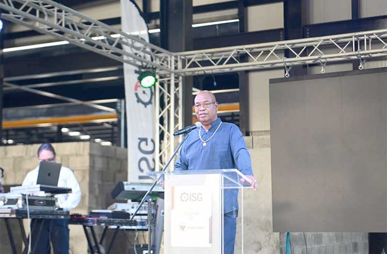 Minister of Public Works, Bishop Juan Edghill
