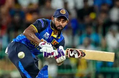Kamindu Mendis came up with a stunning cameo in the run chase to turn Sri Lanka's fortunes around.