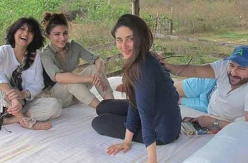 We assume that, since Kunal is missing from the picture, he must most probably be clicking the picture.
