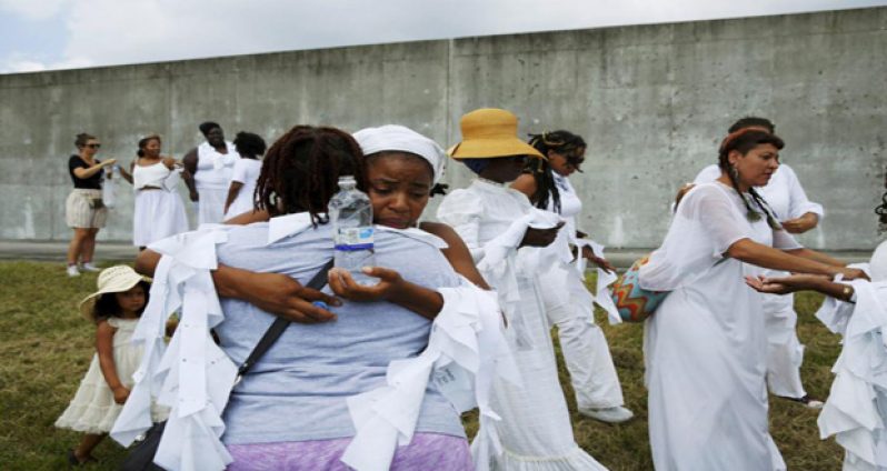 A ceremony yesterday marking the tenth anniversary of Hurricane Katrina in New Orleans, Louisiana (Photo courtesy REUTERS/EDMUND D. FOUNTAIN)