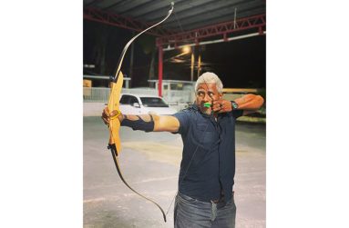 Kenrick Cheeks in archery