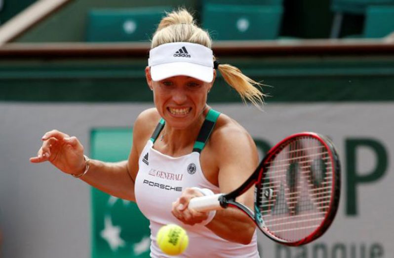 Germany's Angelique Kerber in action during her first round match against Russia's Ekaterina MakarovaReuters / Pascal Rossignol