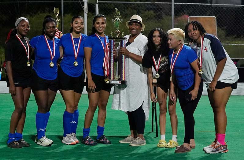 GCC women collecting 5’s Outdoor Hockey Trophy