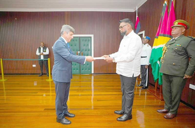 President Dr Irfaan Ali received the Letters of Credence of Peru’s newly accredited Ambassador to Guyana, His Excellency Enri Tica, on Wednesday