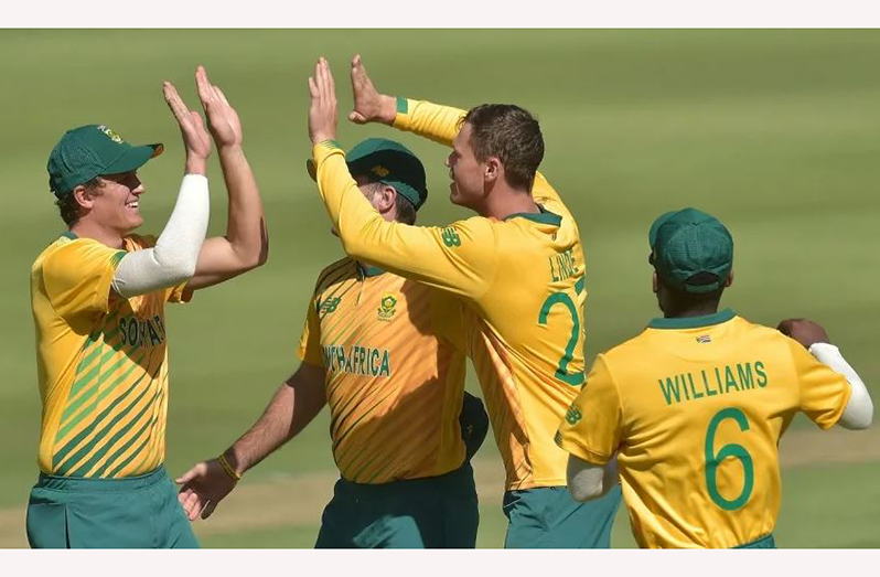 George Linde's three early strikes broke the back of the Pakistan innings  AFP/Getty Images