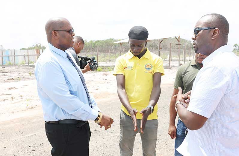 During a visit to Phase Four Amelia’s Ward/Fitz Hope, Linden, Chief Executive Officer of the Central Housing and Planning Authority, Sherwyn Greaves, reiterated the authority’s  firm stance against squatting in the area