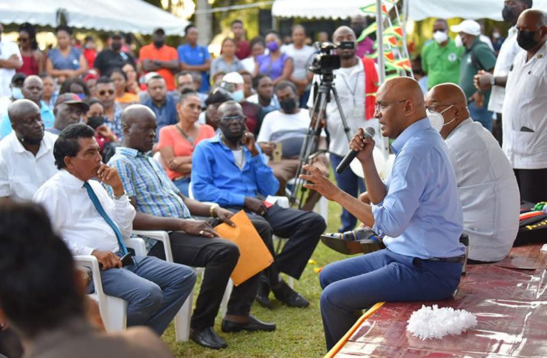 Vice-President Dr Bharrat Jagdeo addressing residents of Region 10 during a meeting on Sunday (Photo: DPI)