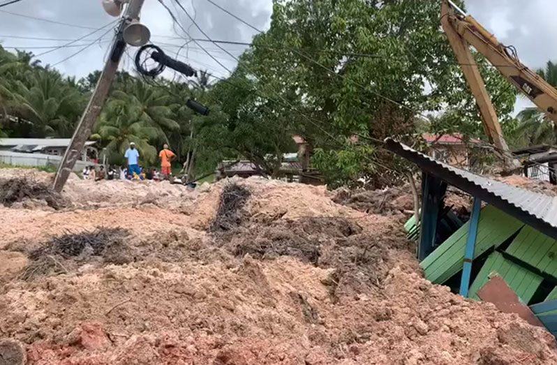 Scenes from the landslide at Wismar, Linden