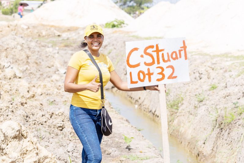 Over 160 moderate-income allottees were able to identify their house lots at Enterprise, Hope, and La Reconnaissance Housing Schemes on the East Coast of Demerara on Thursday