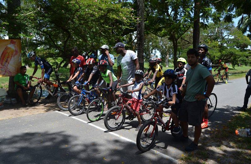 Action in the M&CC cycling meet