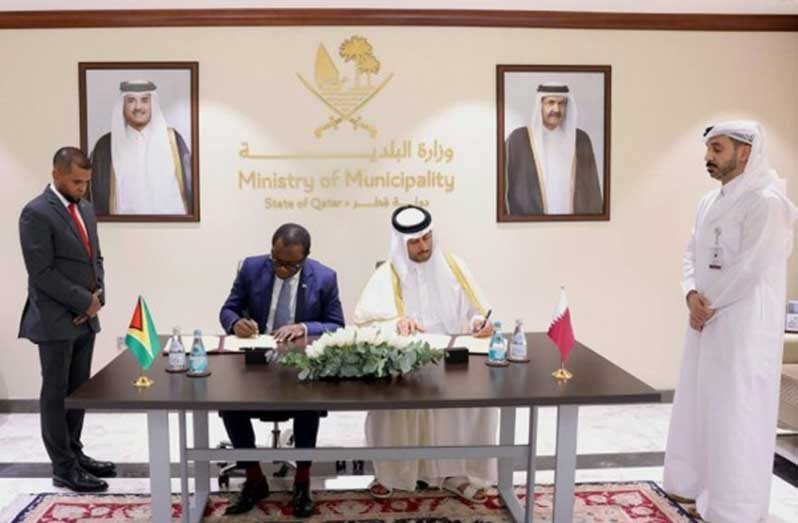 Minister of Foreign Affairs and International Co-operation, Hugh Hilton Todd, and Qatar’s Minister of Municipality, Abdullah bin Hamad Al-Attiyah, signed a Memorandum of Understanding (MoU) on agricultural technology