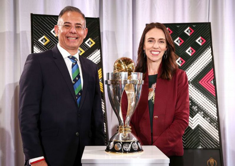 ICC CEO Manu Sawhney and New Zealand Prime Minister Jacinda Ardern at the launch of the Women's ODI World Cup (Getty Images)