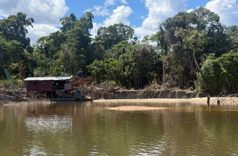 The activity caused damage to the riverbank, with the GGMC now assessing the extent of the environmental impact