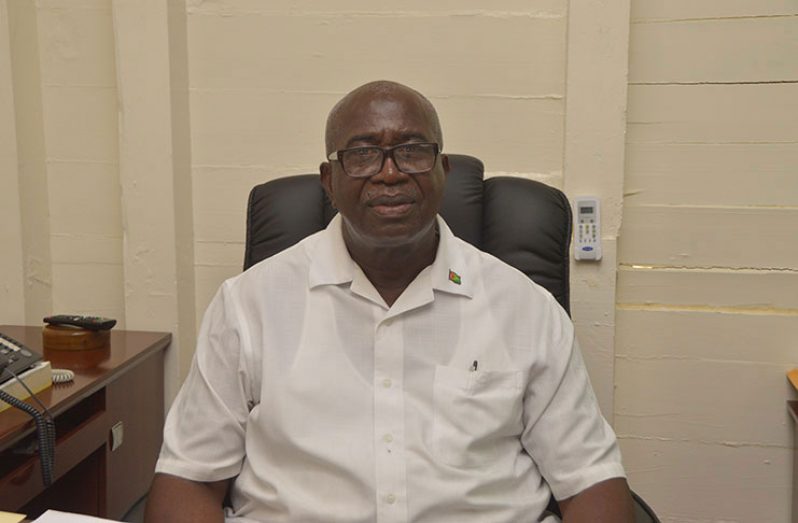 Chairman of the Local Government Commission, Mortimer Mingo