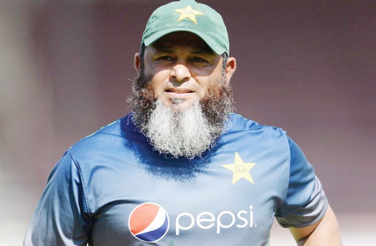 Legendary Pakistan spinner Mushtaq Ahmed.