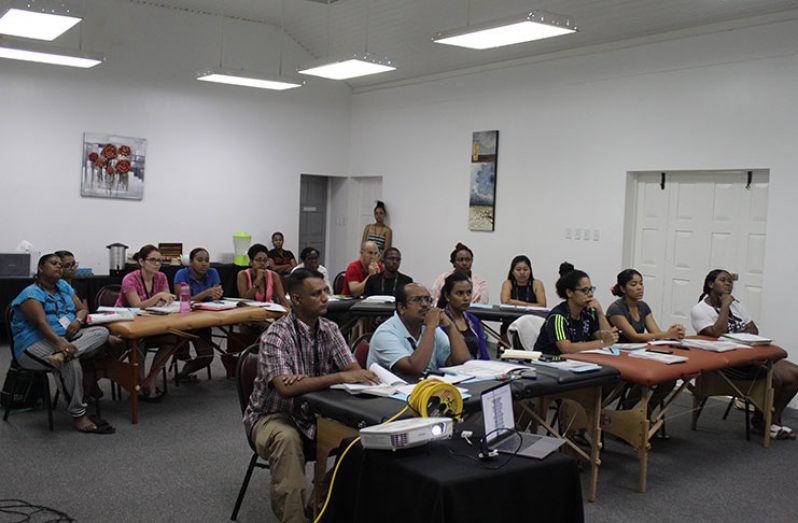 The 17 physiotherapists during the four-day training programme [Vishani Ragobeer photo]