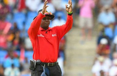 Umpire Nigel Duguid
