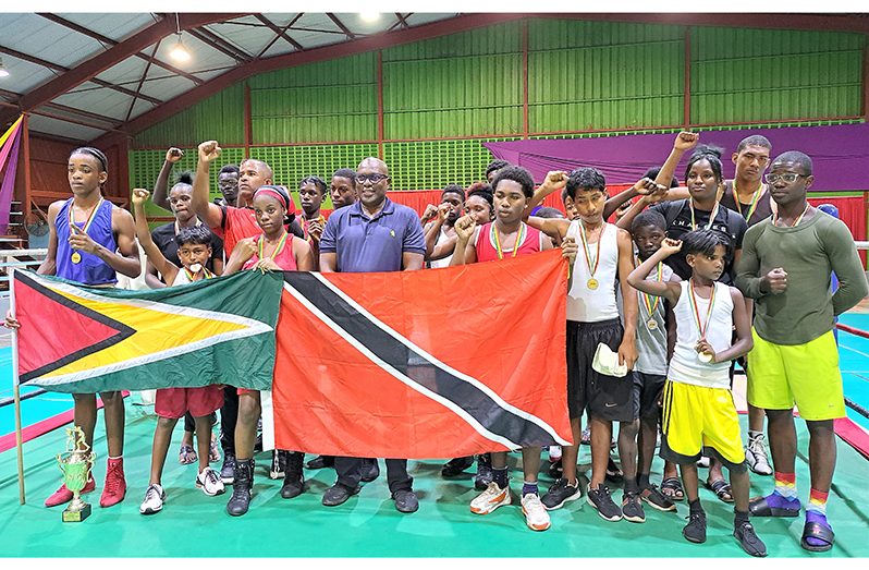 GBA president Steve Ninvalle (fourth left) with the boxers on Sunday night