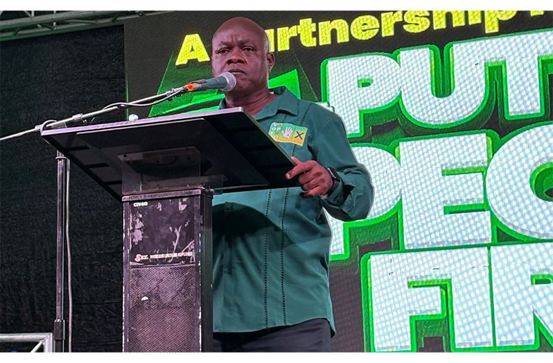 APNU)’s presidential candidate Aubrey Norton made a last-ditch effort to entice voters, claiming that his party has learnt from its past mistakes