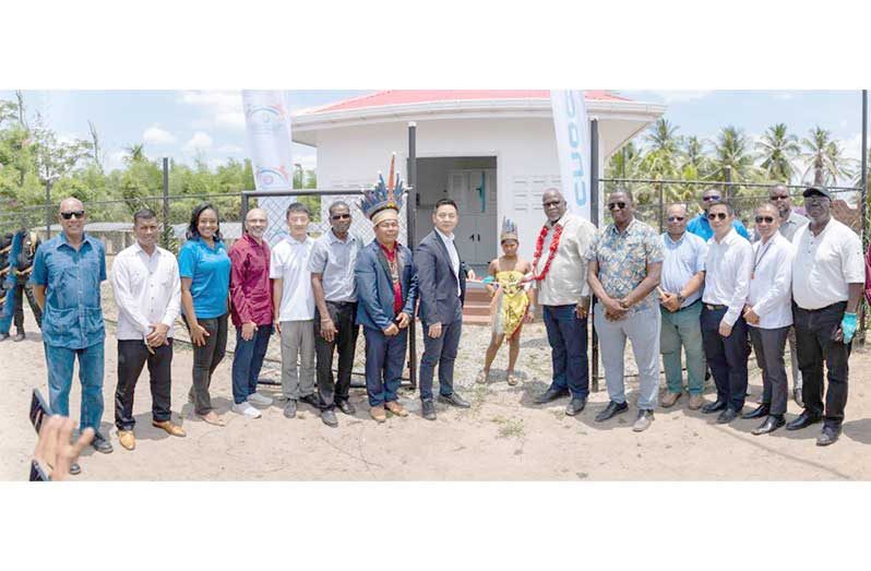 Prime Minister, Brigadier (Ret’d) Mark Phillips, on Wednesday, commissioned the Batavia Village Solar Grid in Region Seven, a landmark G$300 million initiative that will deliver 24-hour renewable electricity to the Cuyuni-Mazaruni community for the first time. The project, launched in 2021 and executed by CNOOC Petroleum Guyana Limited in partnership with the Government of Guyana, fulfills a key promise to expand clean energy access in hinterland and Indigenous communities