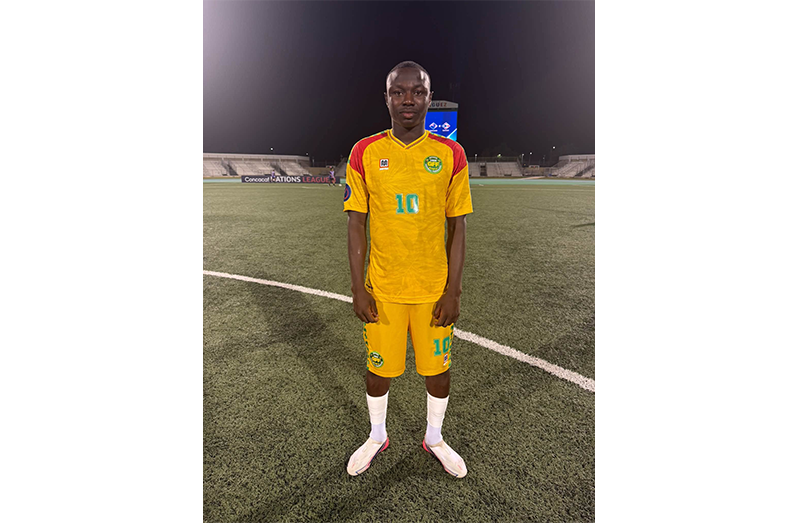 Golden Jags’ Omari Glasgow