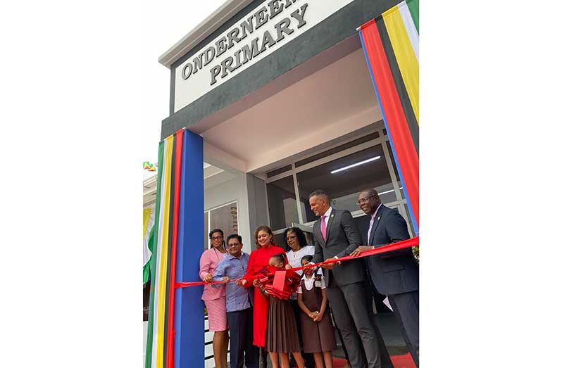 Dr Ashni Singh, Senior Minister of Finance; Ms. Priya Manickchand, Minister of Education; Ms. Vilma De Silva, Regional Chairperson and Mr. Daniel Best, President of the CDB, presided over the commissioning of the Onderneeming Primary School with a ribbon-cutting ceremony
