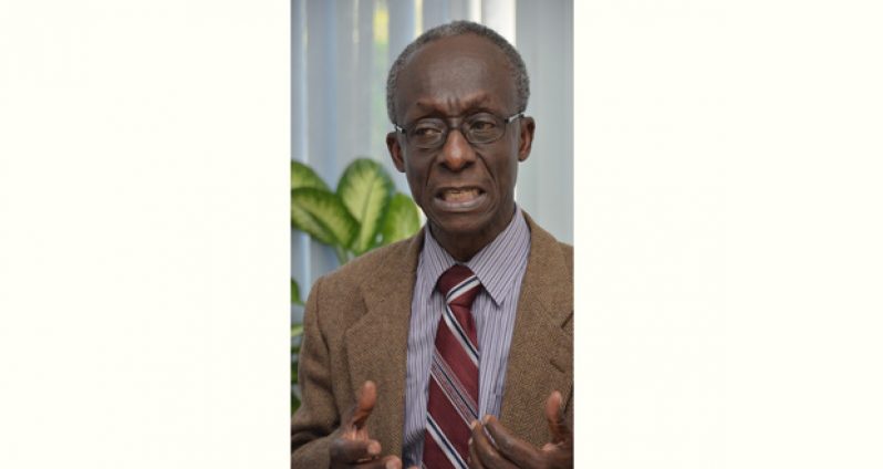 PAHO/WHO Country Representative, Dr William Adu-Krow