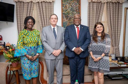 Prime Minister Brigadier (Ret’d) Mark Phillips welcomed Director of the Pan American Health Organization (PAHO), Dr Jarbas Barbosa da Silva. Accompanying him were Ms Piedad Huerta, Head of Country and Subregional Coordination and Dr Kim Eva Dickson, PAHO/WHO Representative in Guyana