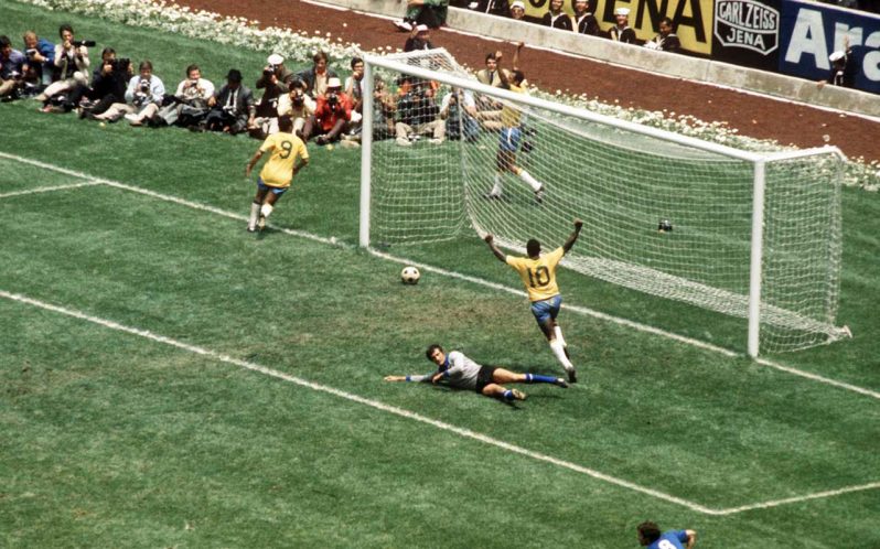 PELE SCORES