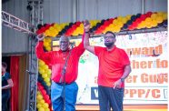 Prime Minister Brigadier (Ret'd) Mark Phillips and President, Dr. Irfaan Ali
