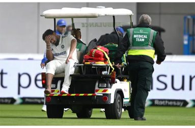 Rishabh Pant leaves the field on a medical cart after hurting his foot•Jul 23, 2025(•Getty Images)